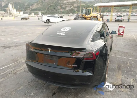 2018 Tesla Model 3 Long Range/Performance из США, поврежденный, VIN 5YJ3E1EB5JF078680